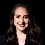 Yonelly Gutierrez Headshot (2)-03515