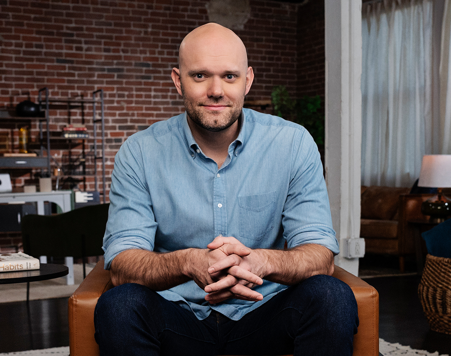 james clear headshot